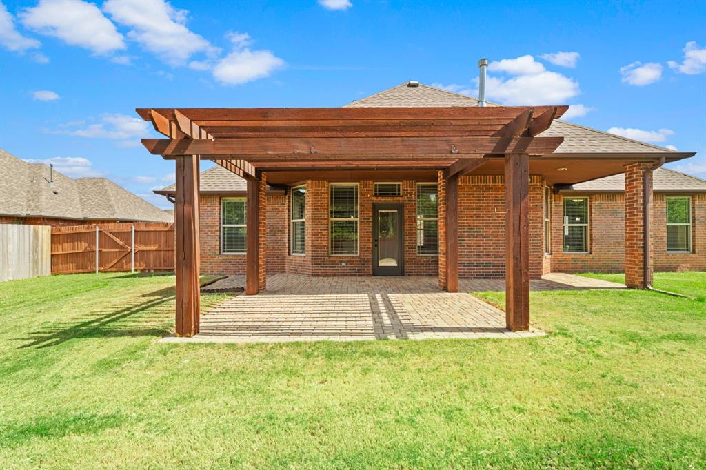 5809 Creekmore Drive Property Photo 39
