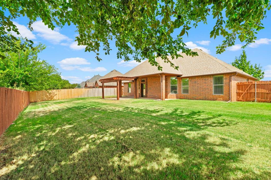 5809 Creekmore Drive Property Photo 42
