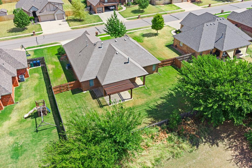 5809 Creekmore Drive Property Photo 44