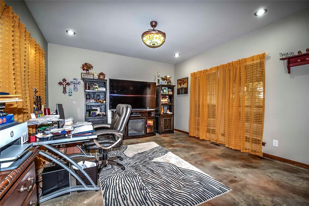 870943 S Twin Lakes Road Property Photo 20