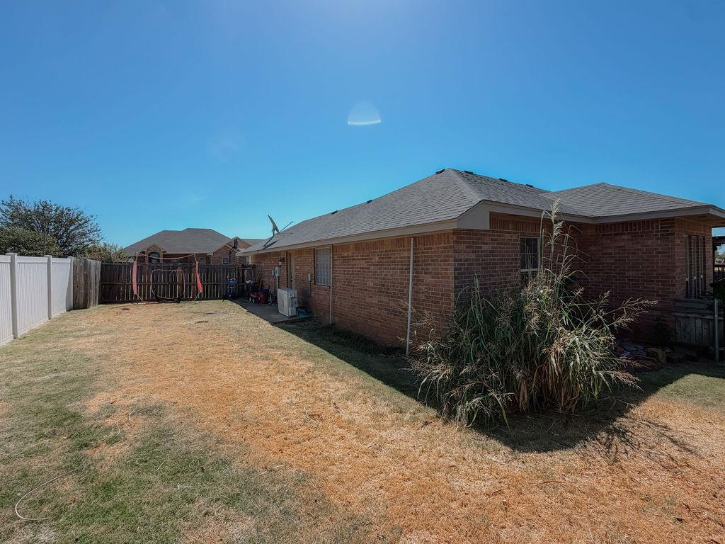 912 Roger Avenue Property Photo 26