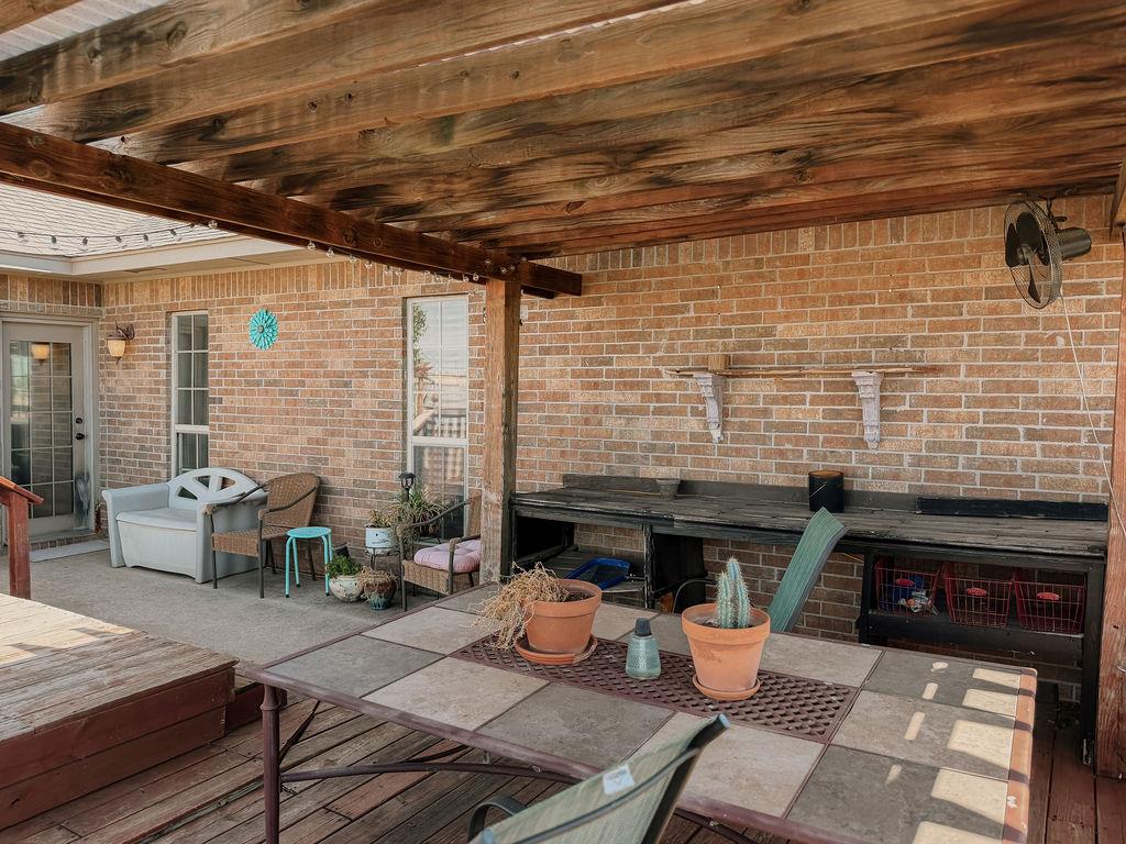 912 Roger Avenue Property Photo 33