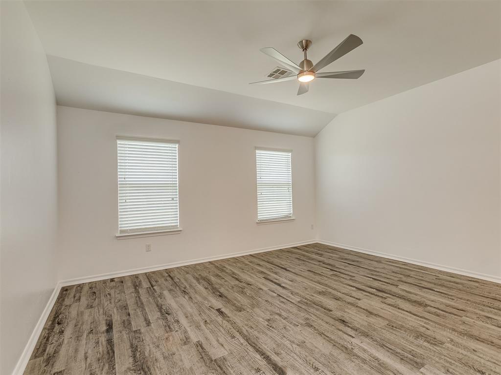 1720 Castle Street Property Photo 11