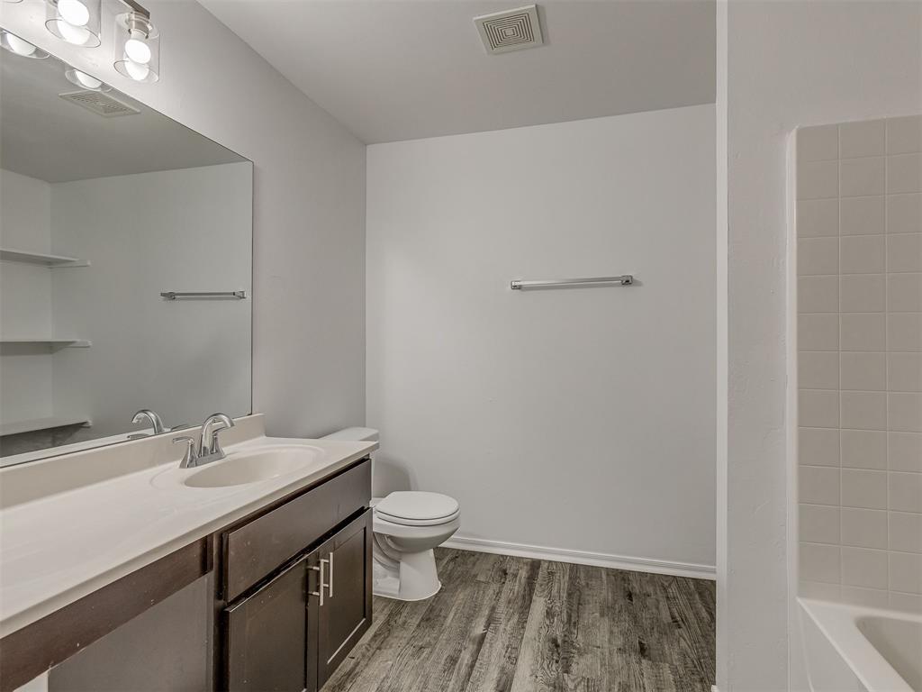 1720 Castle Street Property Photo 25
