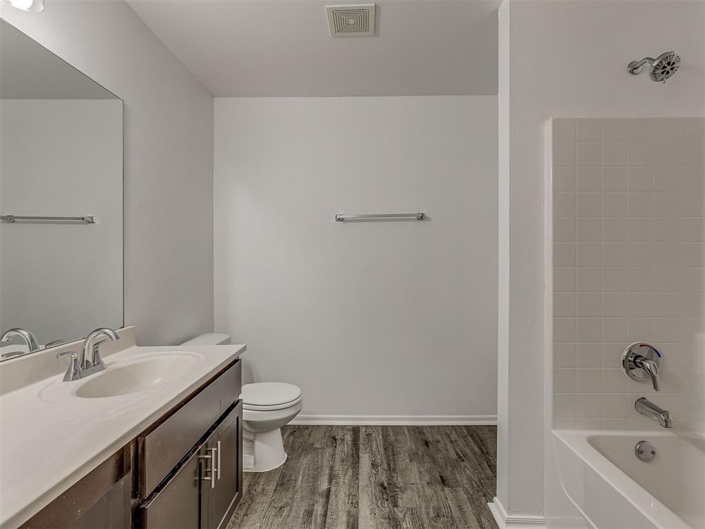 1720 Castle Street Property Photo 26