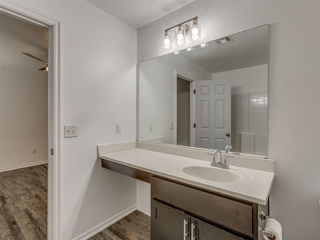 1720 Castle Street Property Photo 27