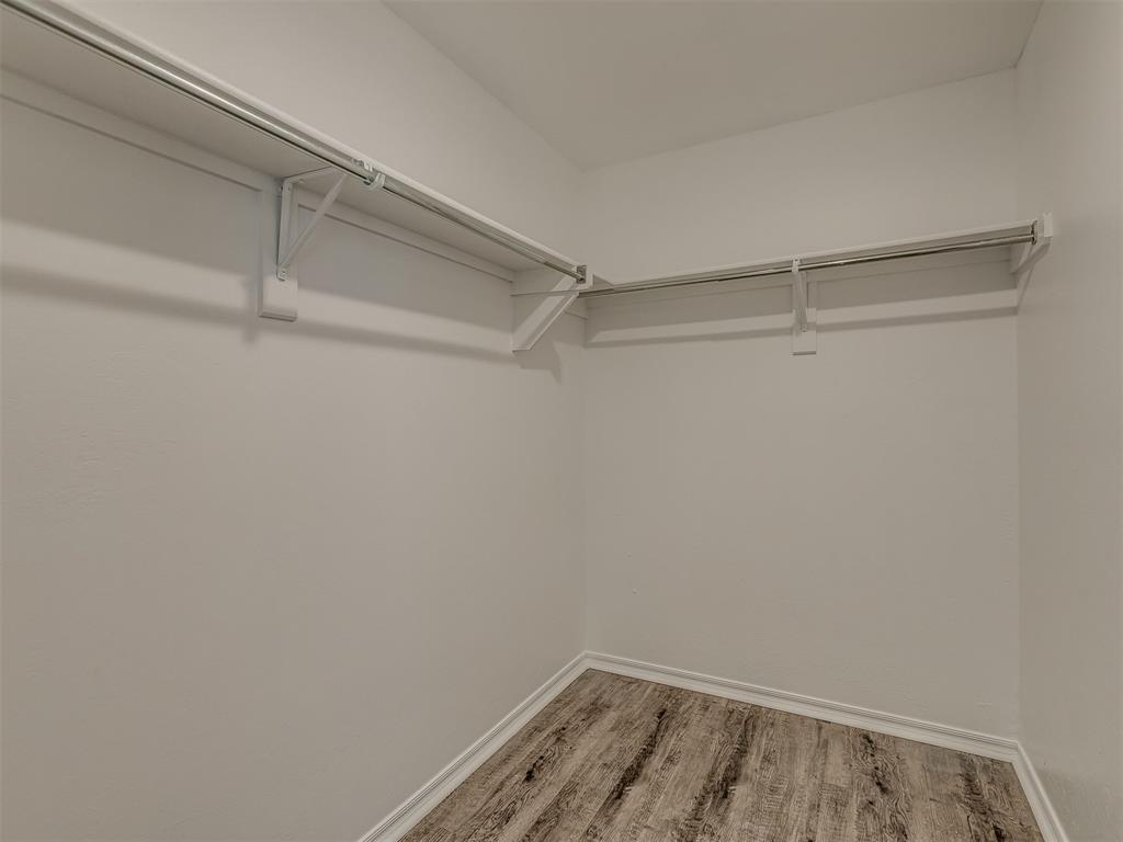 1720 Castle Street Property Photo 29