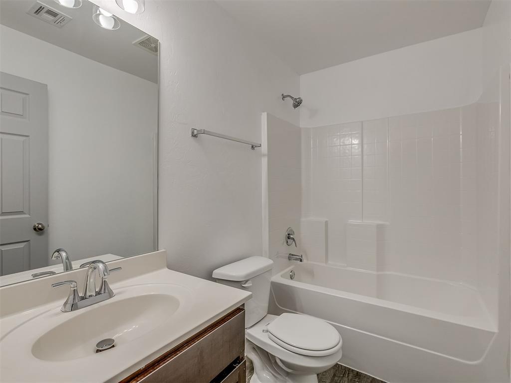 1720 Castle Street Property Photo 34