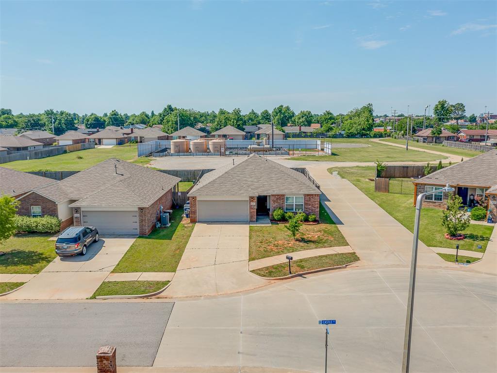 1720 Castle Street Property Photo 45