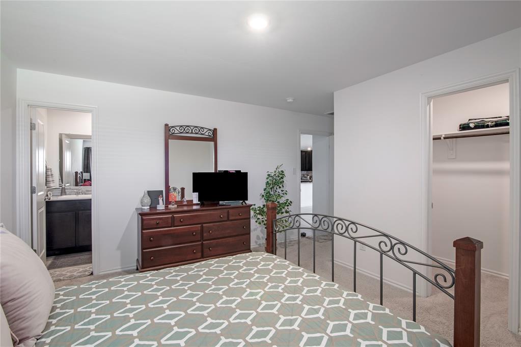 2205 Claire Drive Property Photo 16