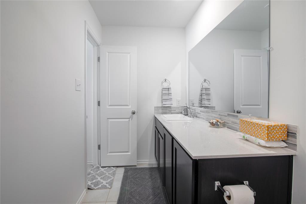 2205 Claire Drive Property Photo 18