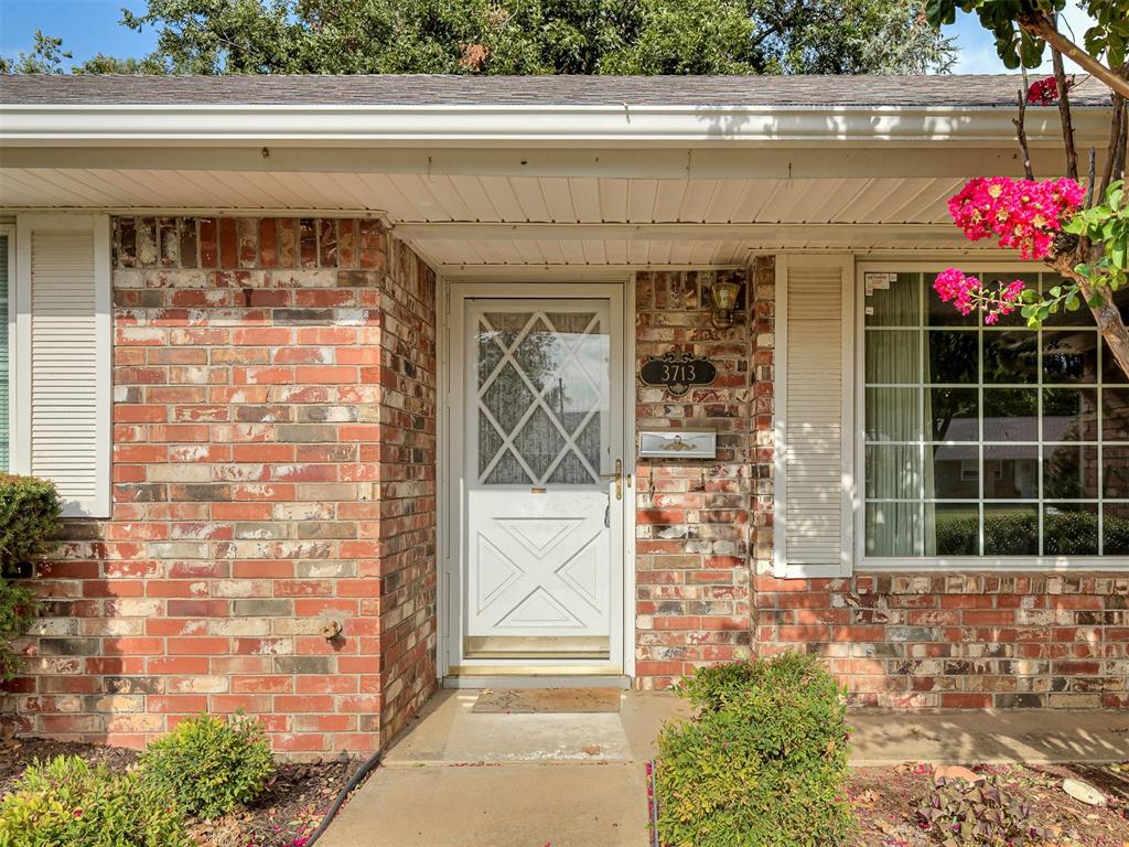 3713 N Bryan Avenue Property Photo 2
