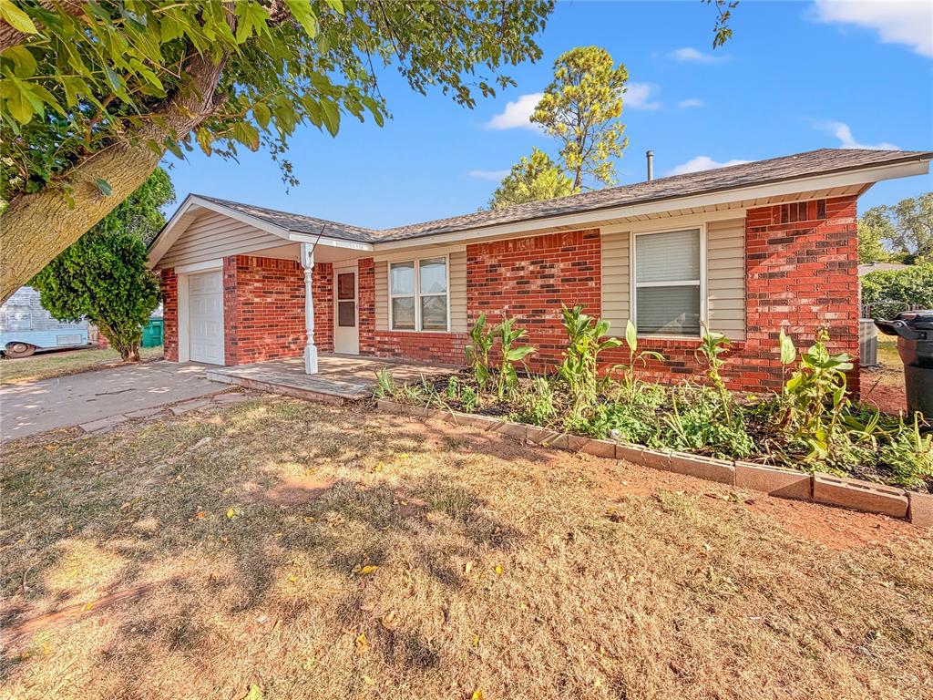 12337 Southgate Drive Property Photo 2