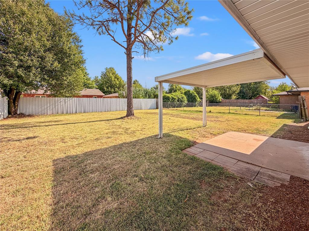 12337 Southgate Drive Property Photo 17