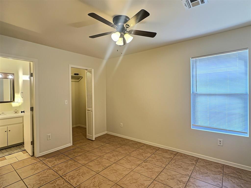4704 Love Drive Property Photo 19
