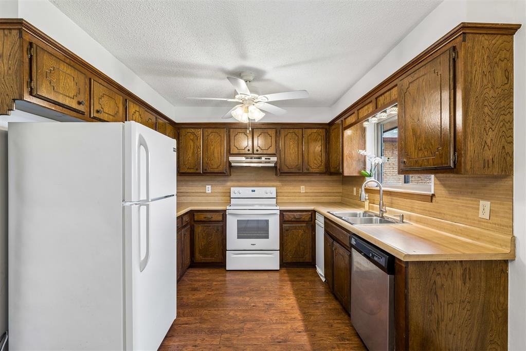 529 S Silver Drive Property Photo 11