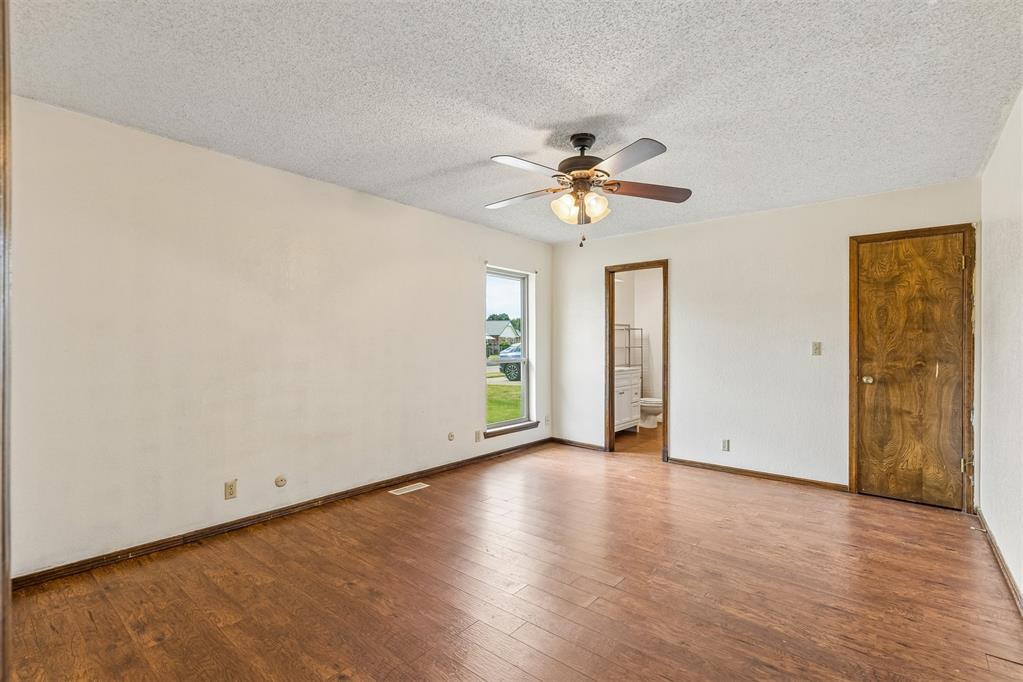 529 S Silver Drive Property Photo 16