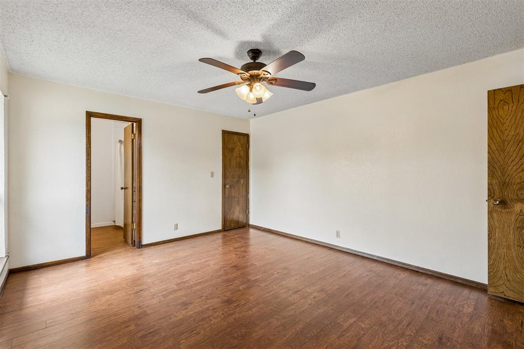 529 S Silver Drive Property Photo 17