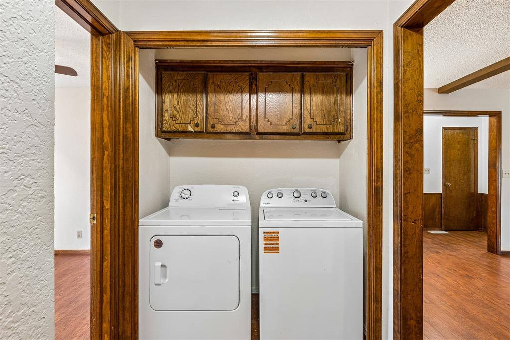 529 S Silver Drive Property Photo 32