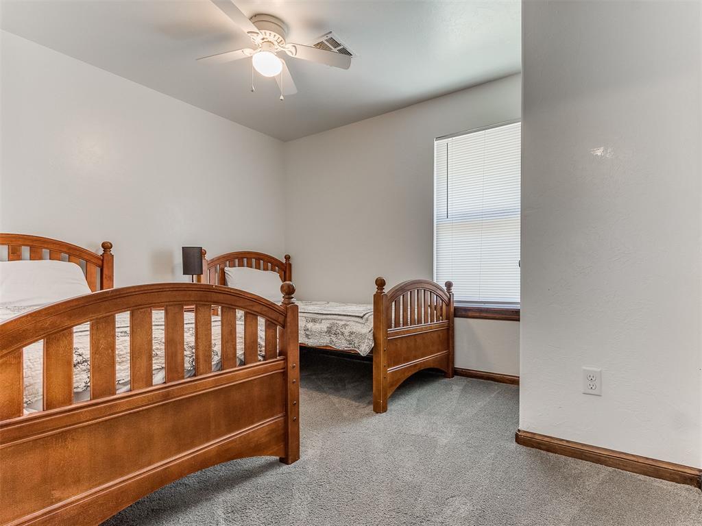 805 Lawton Property Photo 29
