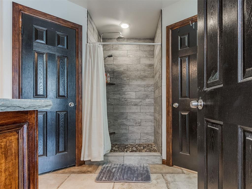 805 Lawton Property Photo 30