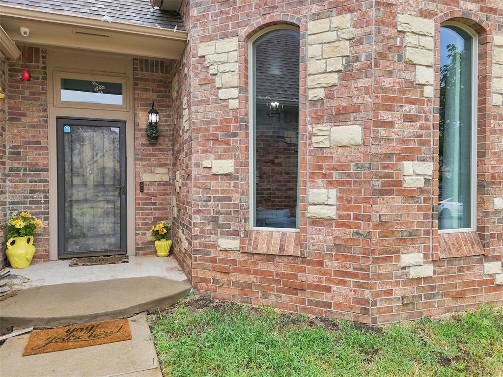 9316 Nw 133rd Court Property Photo 2