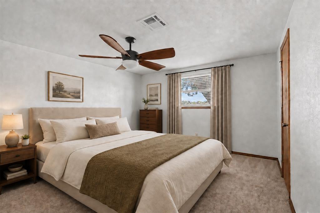 11605 Mackel Drive Property Photo 16