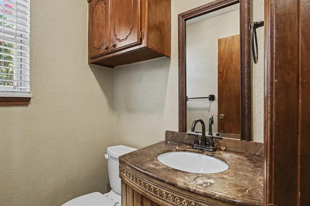 11605 Mackel Drive Property Photo 36