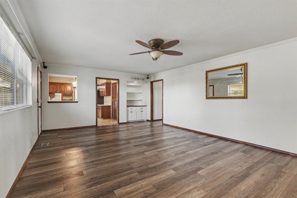 11605 Mackel Drive Property Photo 39
