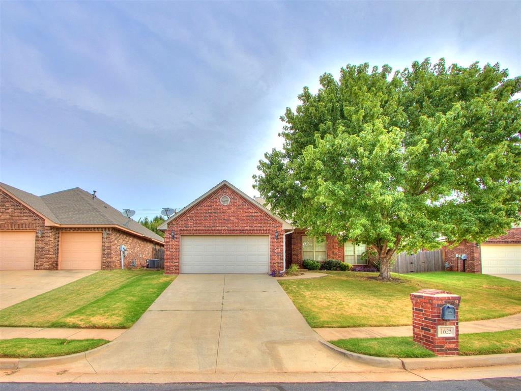 1625 Savannah Lane Property Photo 1