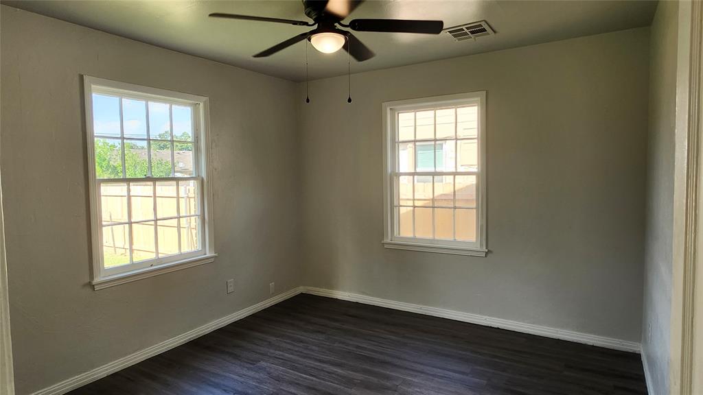 1833 Westchester Drive Property Photo 6