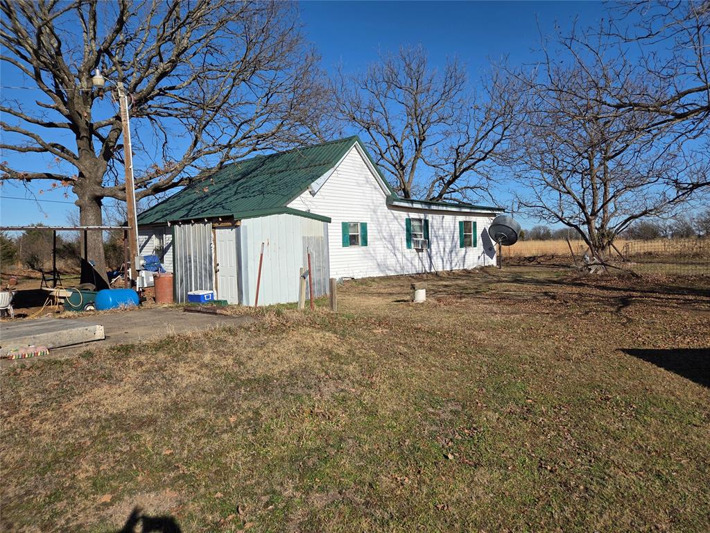 359149 E 1000 Road Property Photo 3