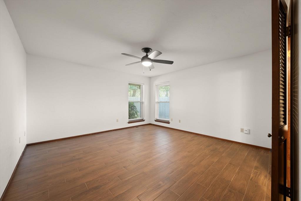 2312 Coachlight Drive Property Photo 20
