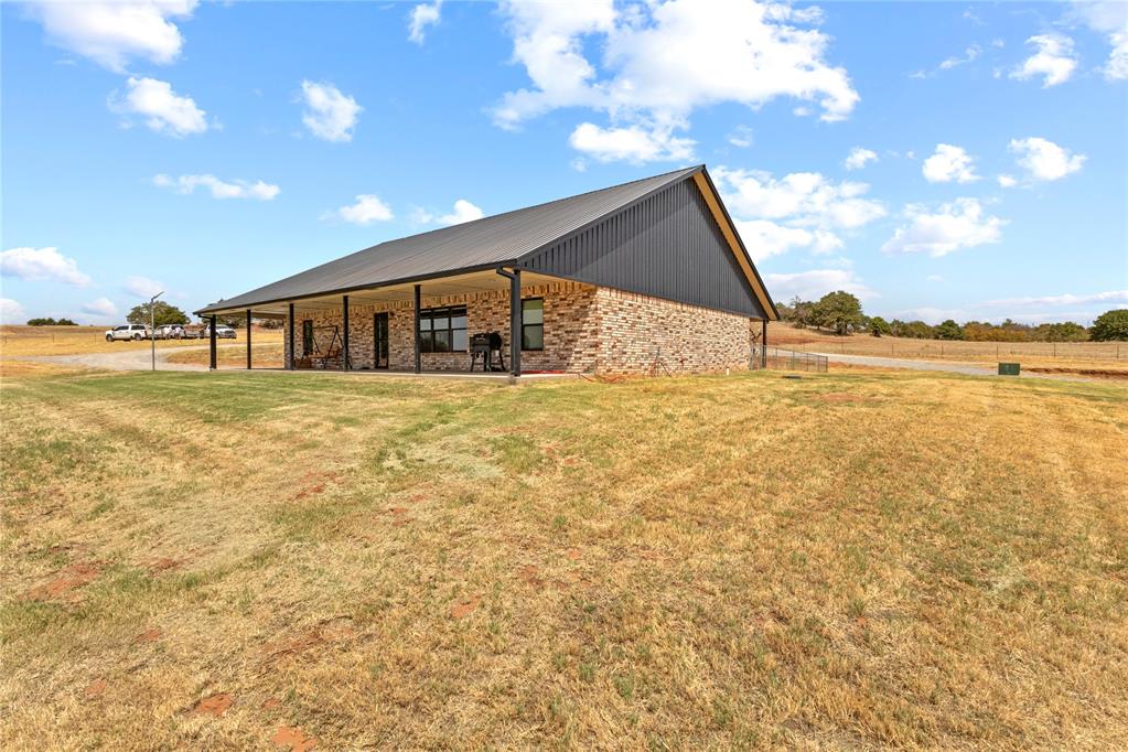 28182 County Road 1370 Property Photo 8