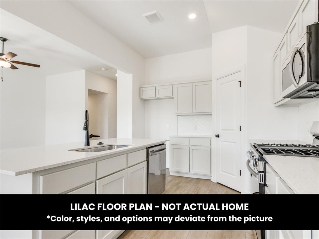 4207 Crowned Circle Property Photo 10