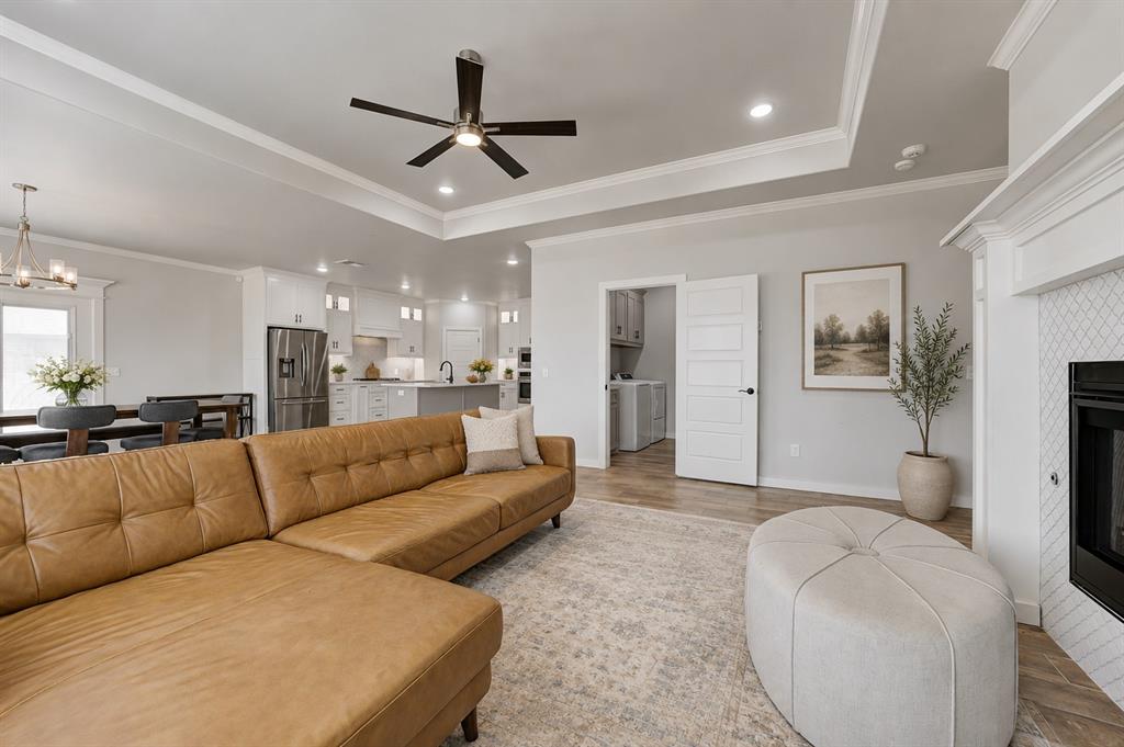6300 Macarthur Park Circle Property Photo 7