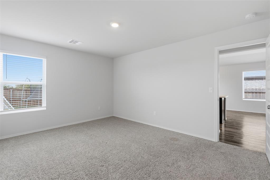 11832 Nw 94th Street Property Photo 22