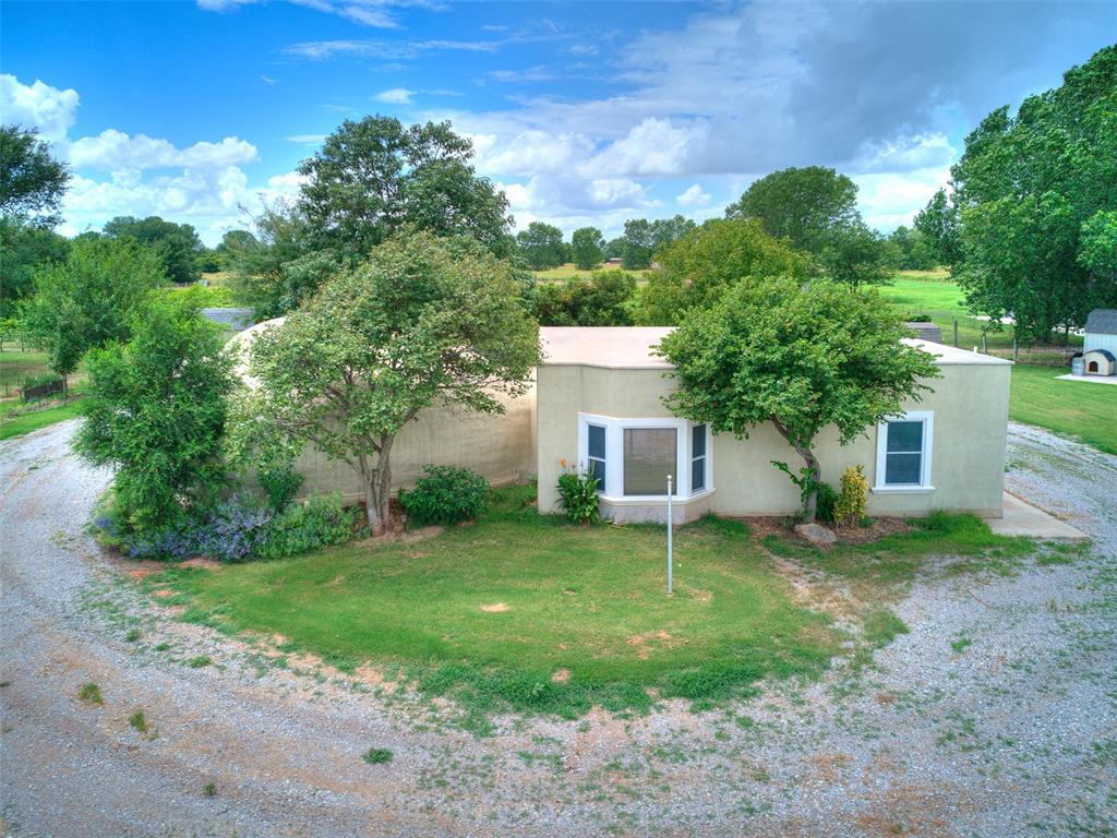 6745 N Gregory Road Property Photo 1