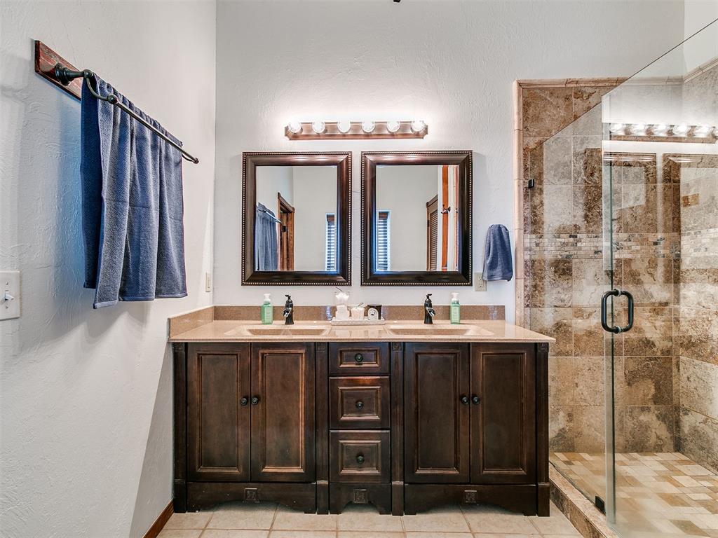 6745 N Gregory Road Property Photo 27