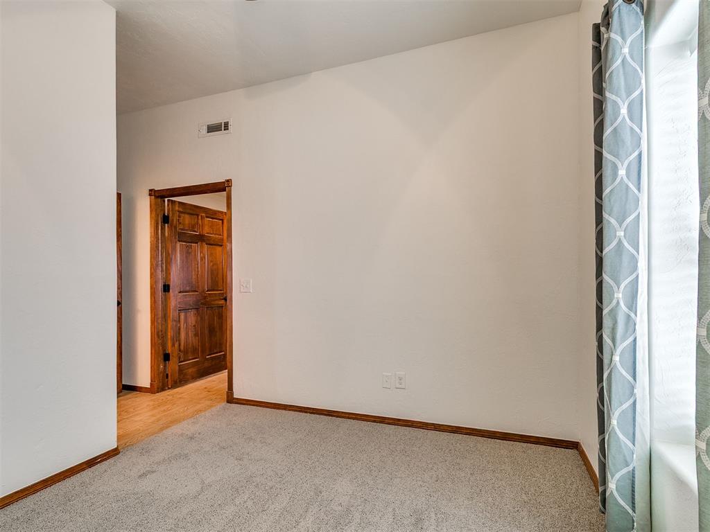 6745 N Gregory Road Property Photo 31
