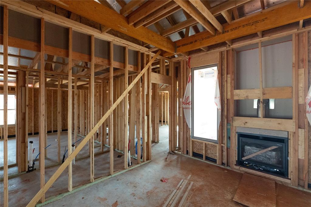 567 Straight Street Property Photo 2