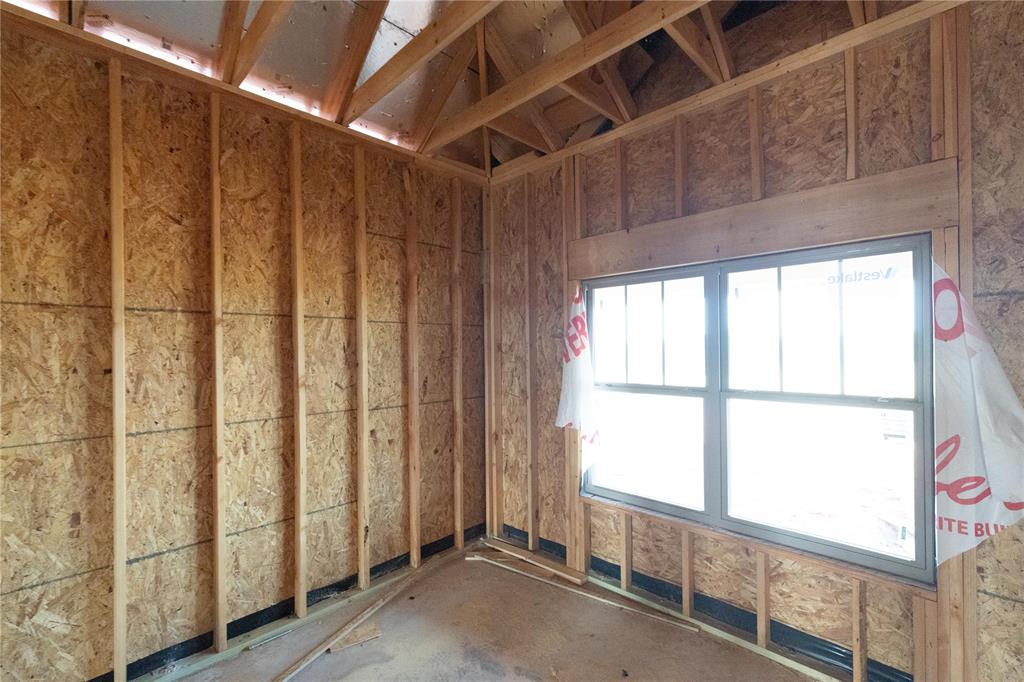 567 Straight Street Property Photo 10