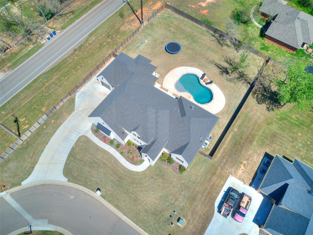 1530 Shaylee Lane Property Photo 6