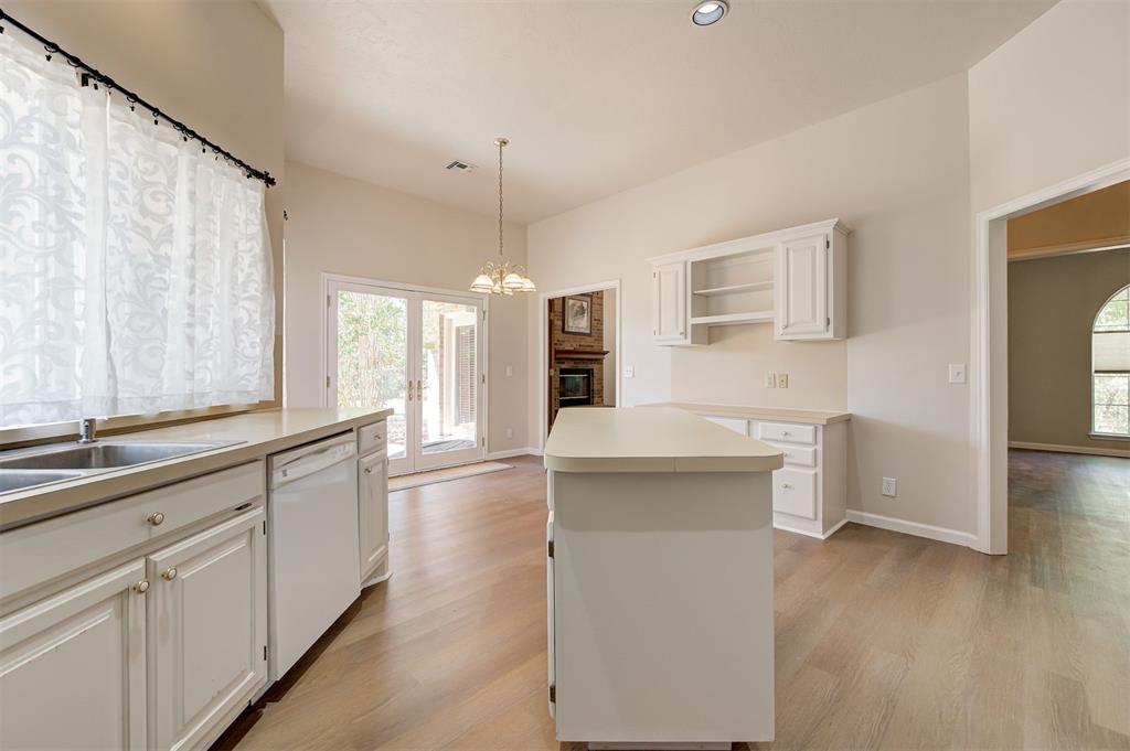 14200 Billy Drive Property Photo 12