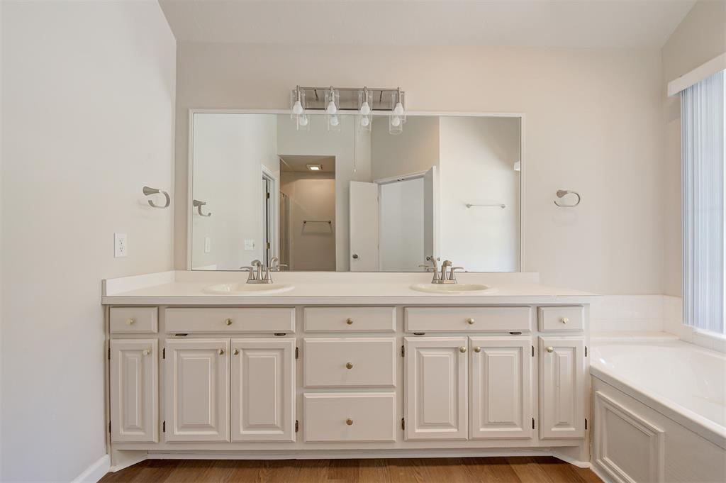 14200 Billy Drive Property Photo 18