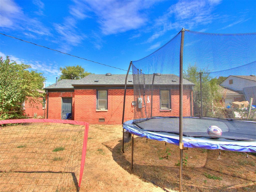 1012 Sw 45th Street Property Photo 26