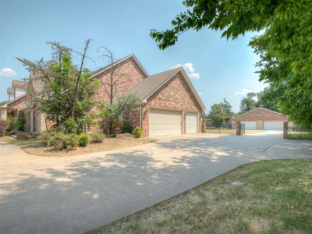 4014 Nw 48th Street Property Photo 2