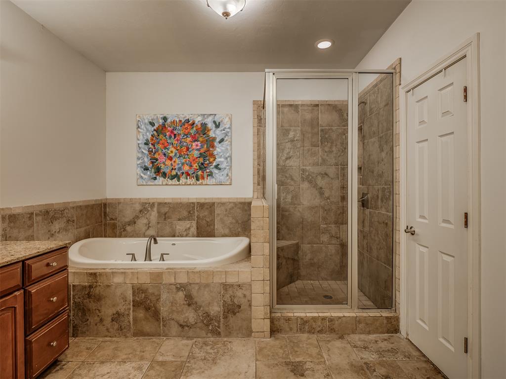 4014 Nw 48th Street Property Photo 18
