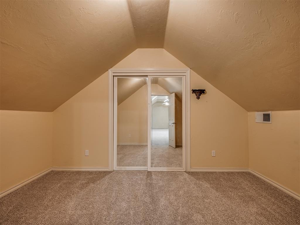 4014 Nw 48th Street Property Photo 37