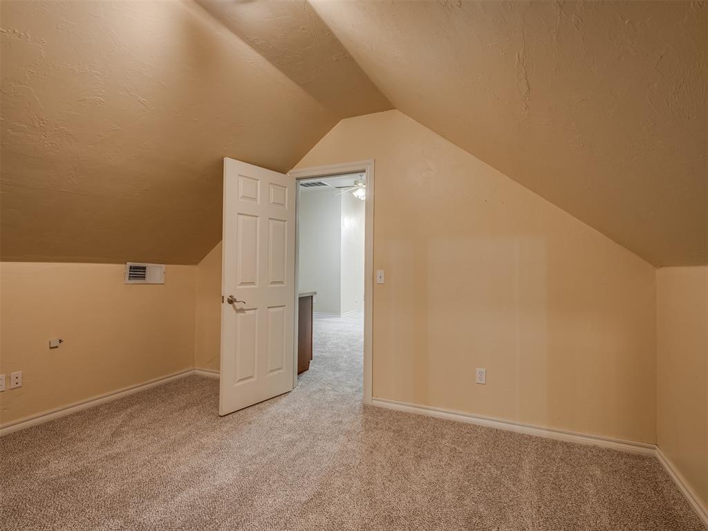 4014 Nw 48th Street Property Photo 38
